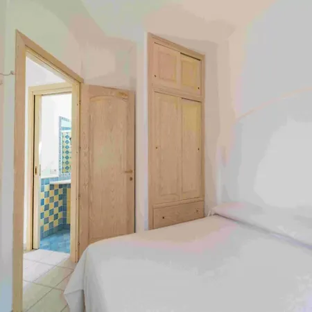 A Charming Surrounded By Greenery 公寓 斯廷蒂诺